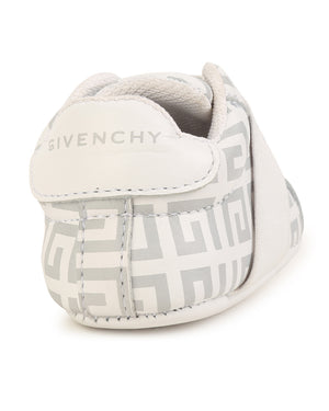 
  
    Givenchy
  
 Baby White 4G  Sneakers
