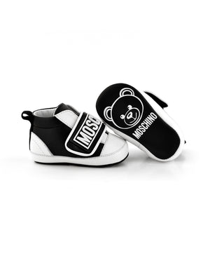 
  
    Moschino
  
 Baby Black Sneakers