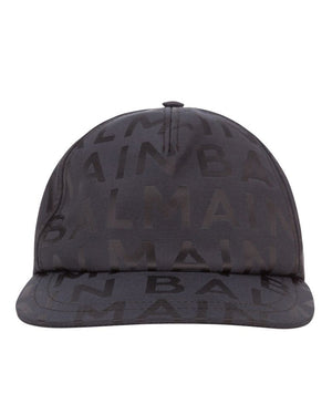 
  
    Balmain
  
 Black Cap
