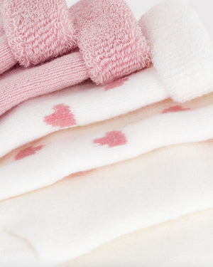 
  
    Petit
  
    Bateau
  
 Baby Girls Pink Heart 3 Pack Sock Set