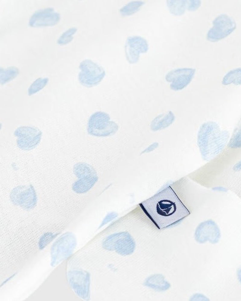 
  
    Petit
  
    Bateau
  
 Baby Boys Blue Heart Cotton Onesie
