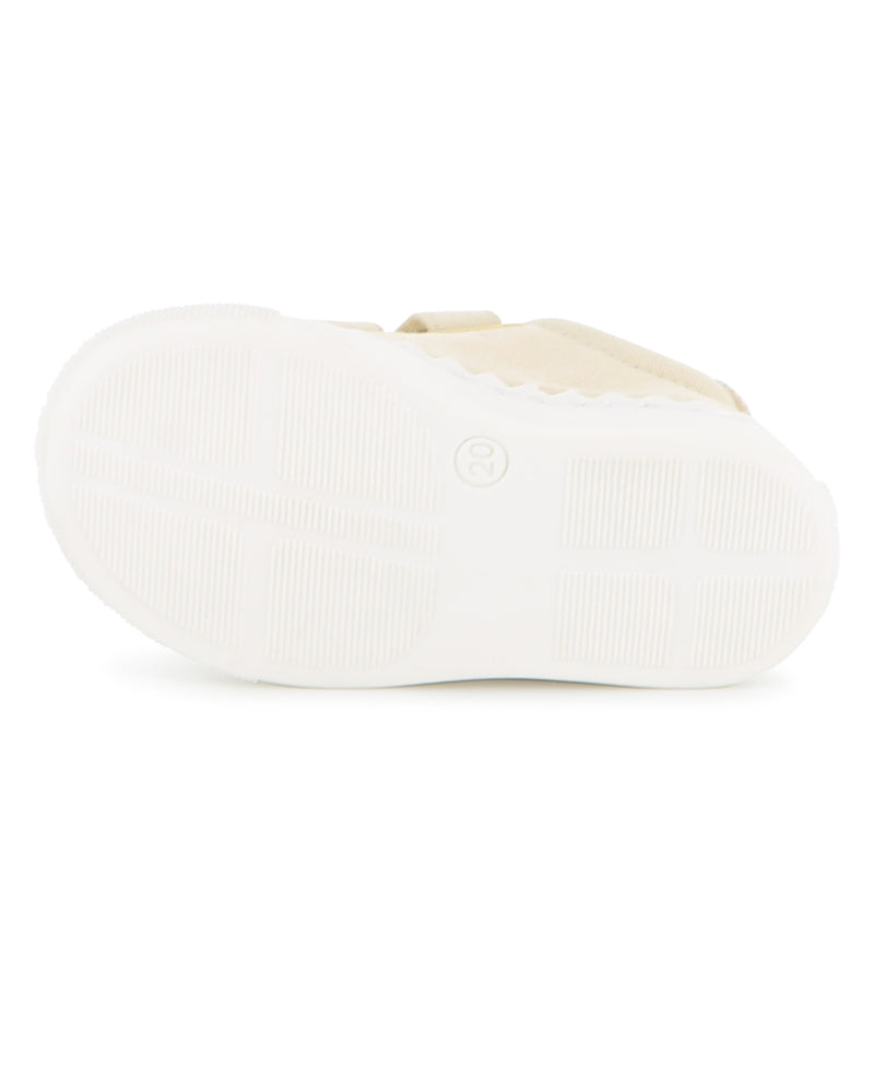 
  
    Chloé
  
 Toddler Ivory Canvas Sneakers