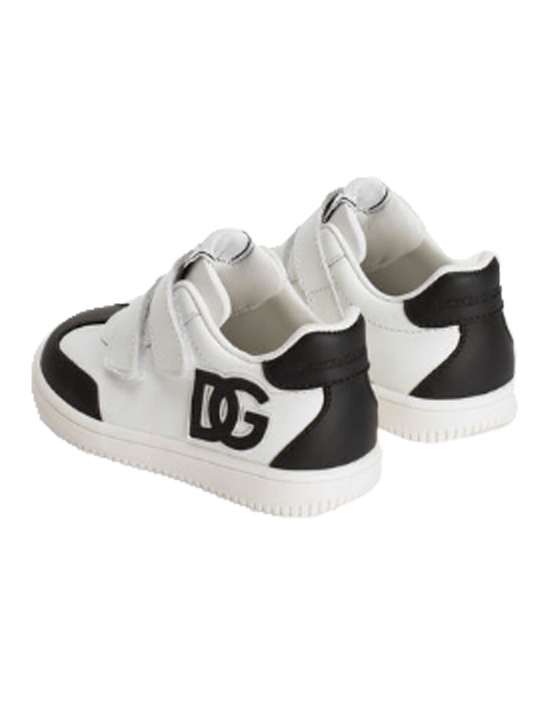 
  
    Dolce
  
    &
  
    Gabbana
  
 Toddler White DG Logo Sneakers