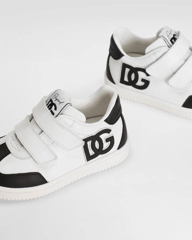 
  
    Dolce
  
    &
  
    Gabbana
  
 Toddler White DG Logo Sneakers