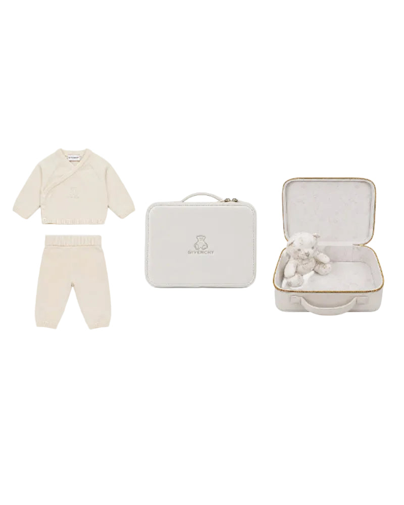 
  
    Givenchy
  
 Baby Begie Knitted Gift Set & Teddy