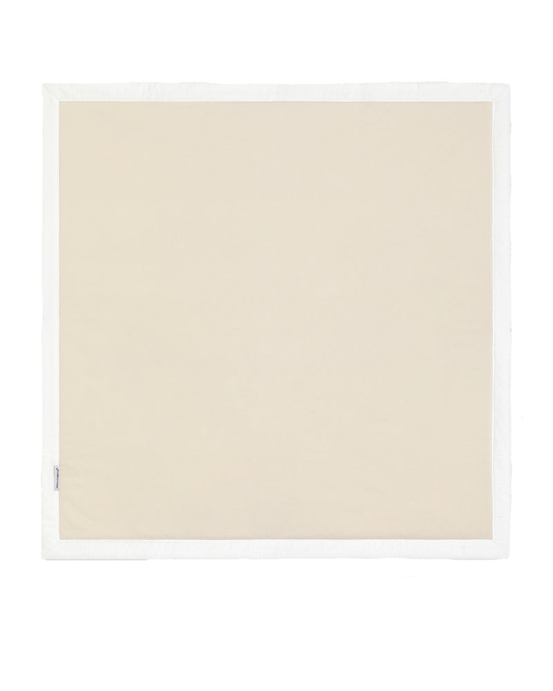 
  
    Dolce
  
    &
  
    Gabbana
  
 Baby White Logo Cotton Blanket