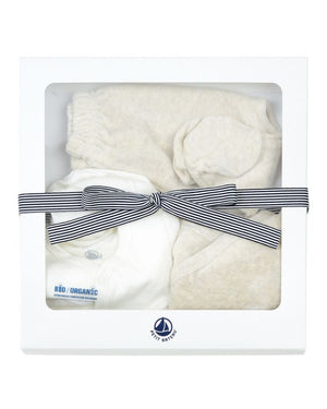 
  
    Petit
  
    Bateau
  
 Baby Beige Velour Gift Set