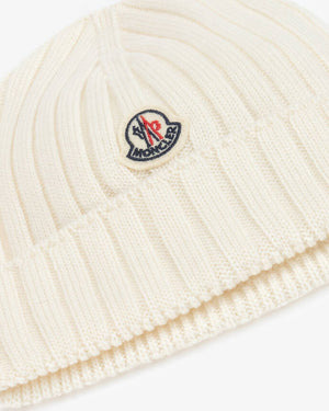 
  
    Moncler
  
    Enfant
  
 Baby Ivory Logo Hat