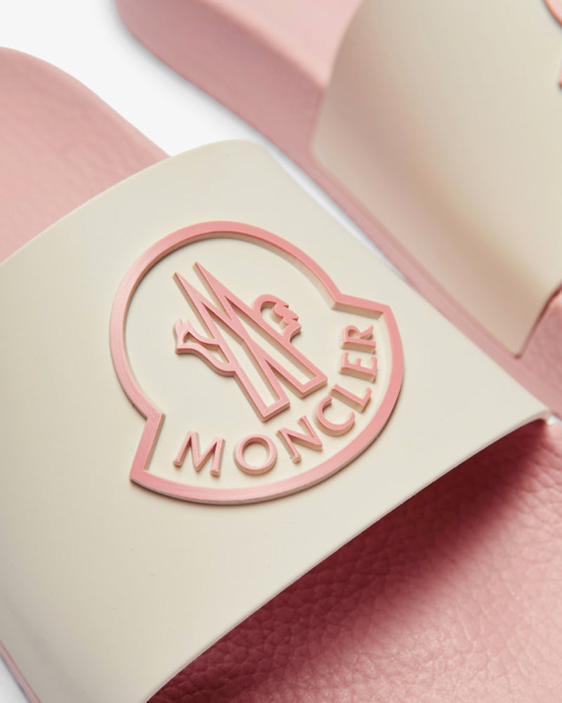 
  
    Moncler
  
    Enfant
  
 Girls Pink Logo Slides