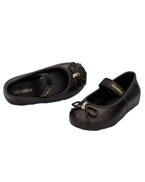 
  
    Mini
  
    Melissa
  
 Girls Black Sophie Ballerina