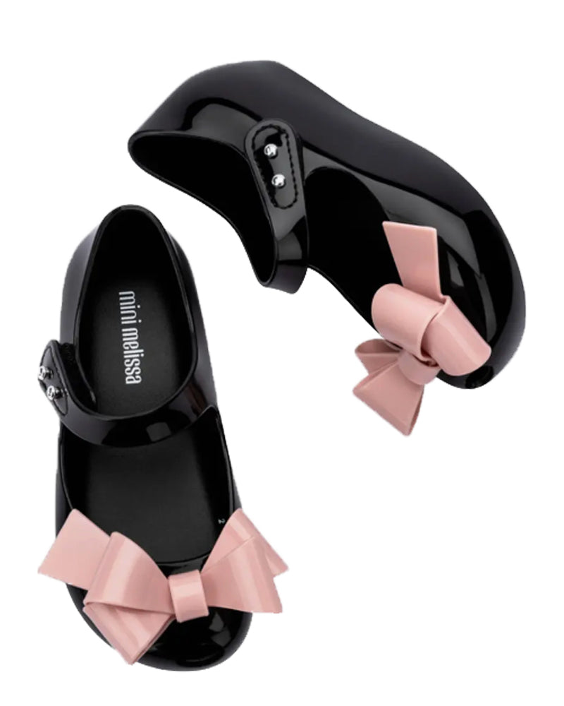 
  
    Mini
  
    Melissa
  
 Girls Black Ultragirl Classy BB Ballerina